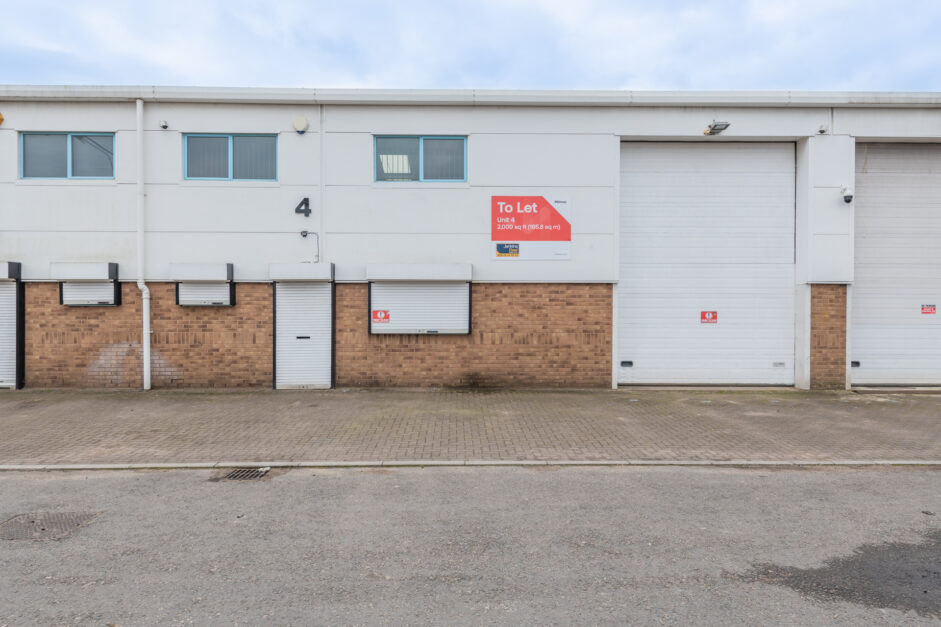 Lamby Way Available to Let Mileway UK