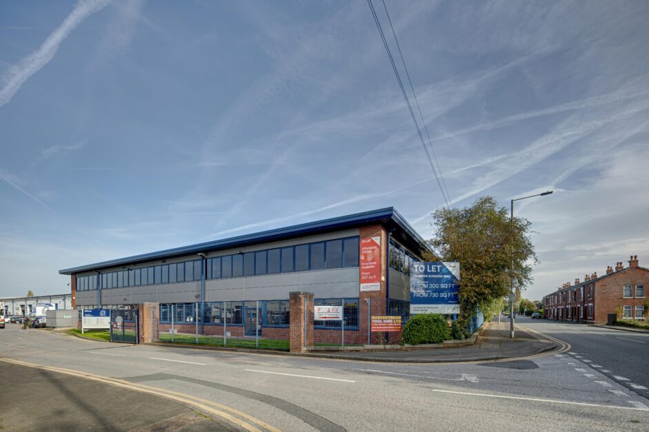 Tameside Business Park Large Office Available to Let Mileway UK