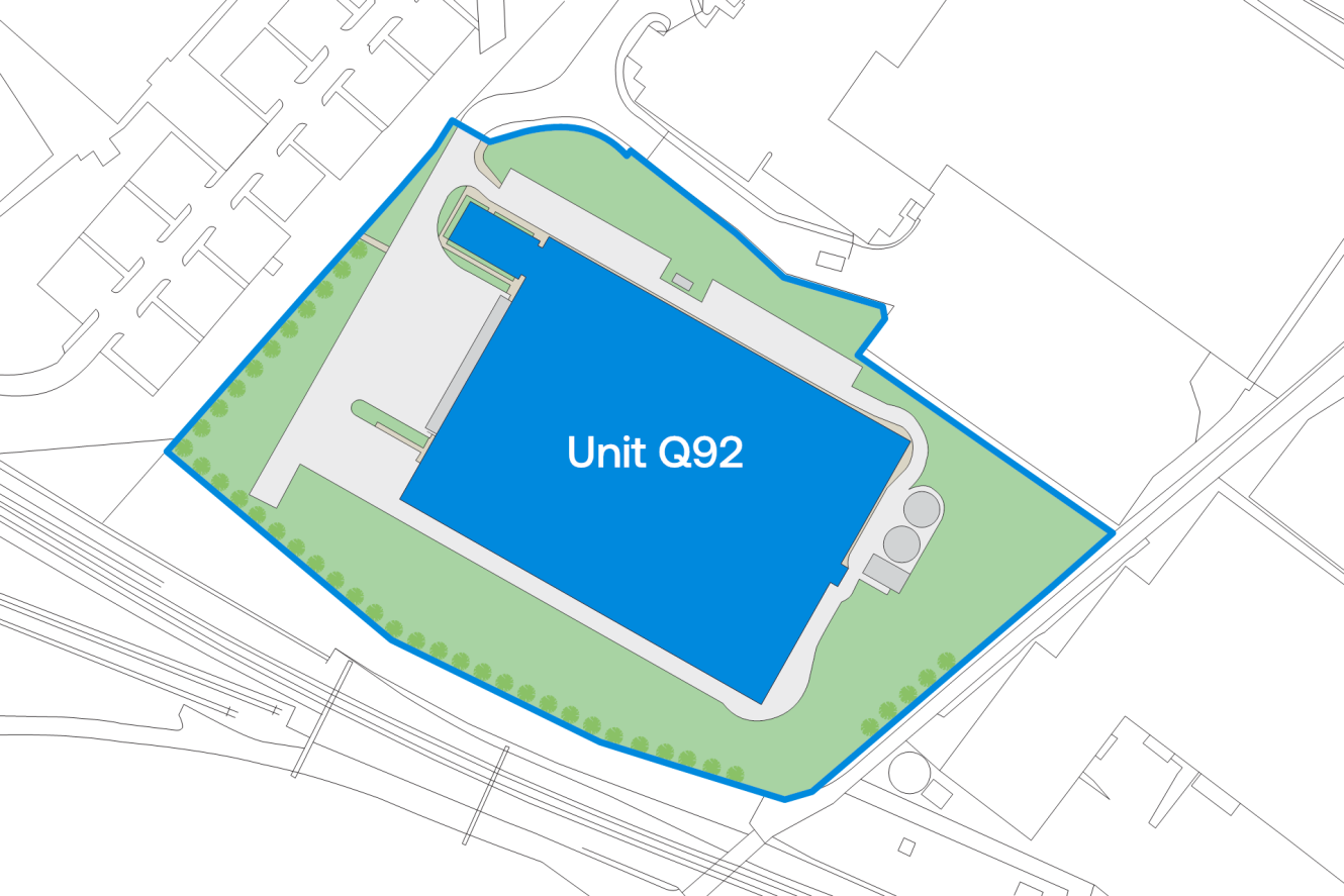 A site map shows Unit Q92 highlighted in blue at the centre, with green space, roads, and neighbouring buildings surrounding it.