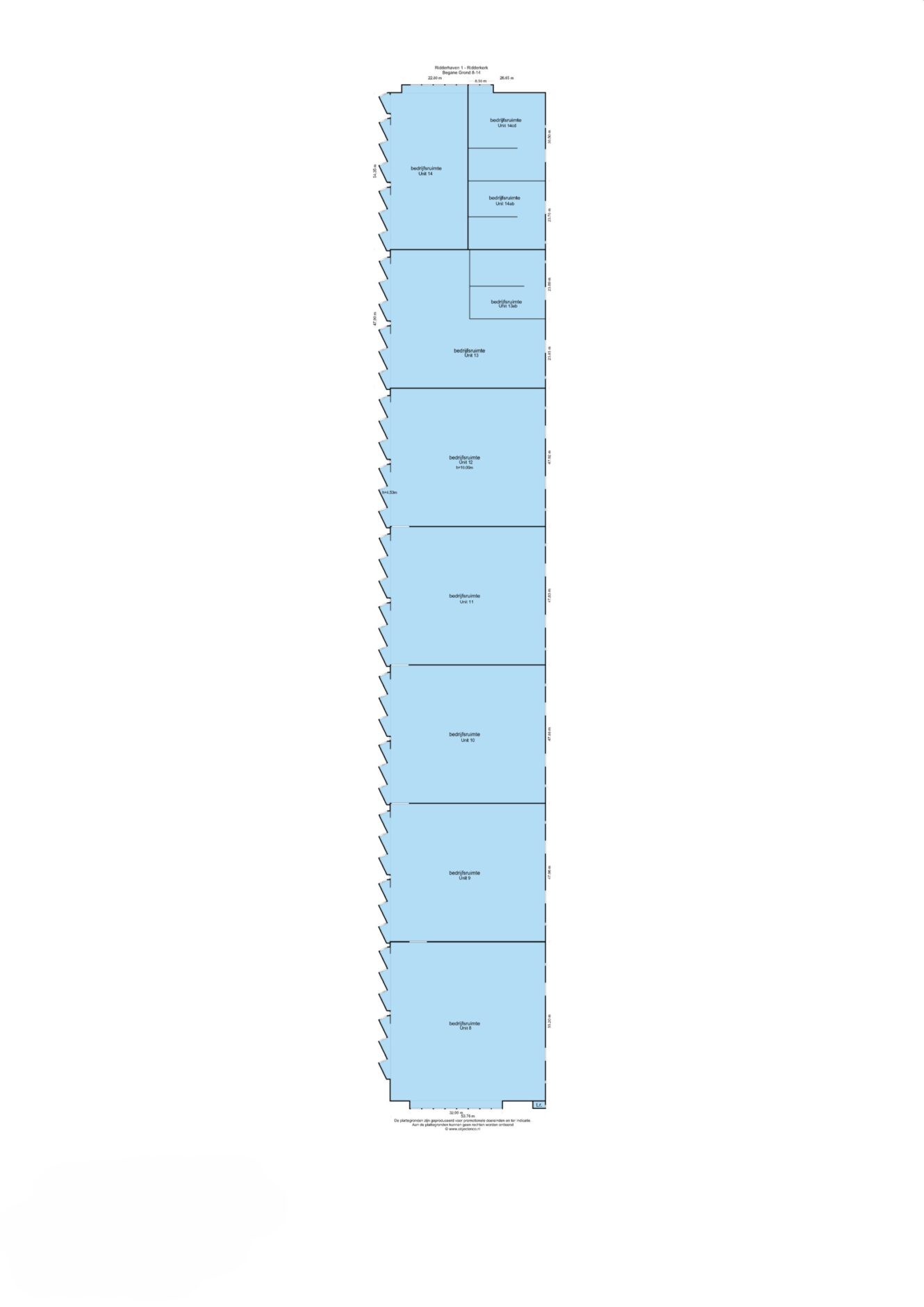 Hoog, smal architectonisch grondplan met meerdere gestapelde rechthoekige ruimten met het label "Retail", gescheiden door muren en deuren langs een centrale gang.