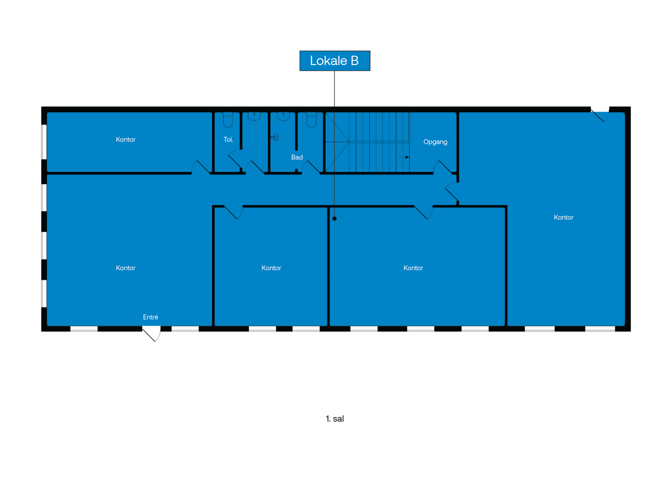 Plantegning af et kontorlokale mærket Lokale B med flere rum mærket Kontor, indgang, toiletter, trapper og gang på første sal.