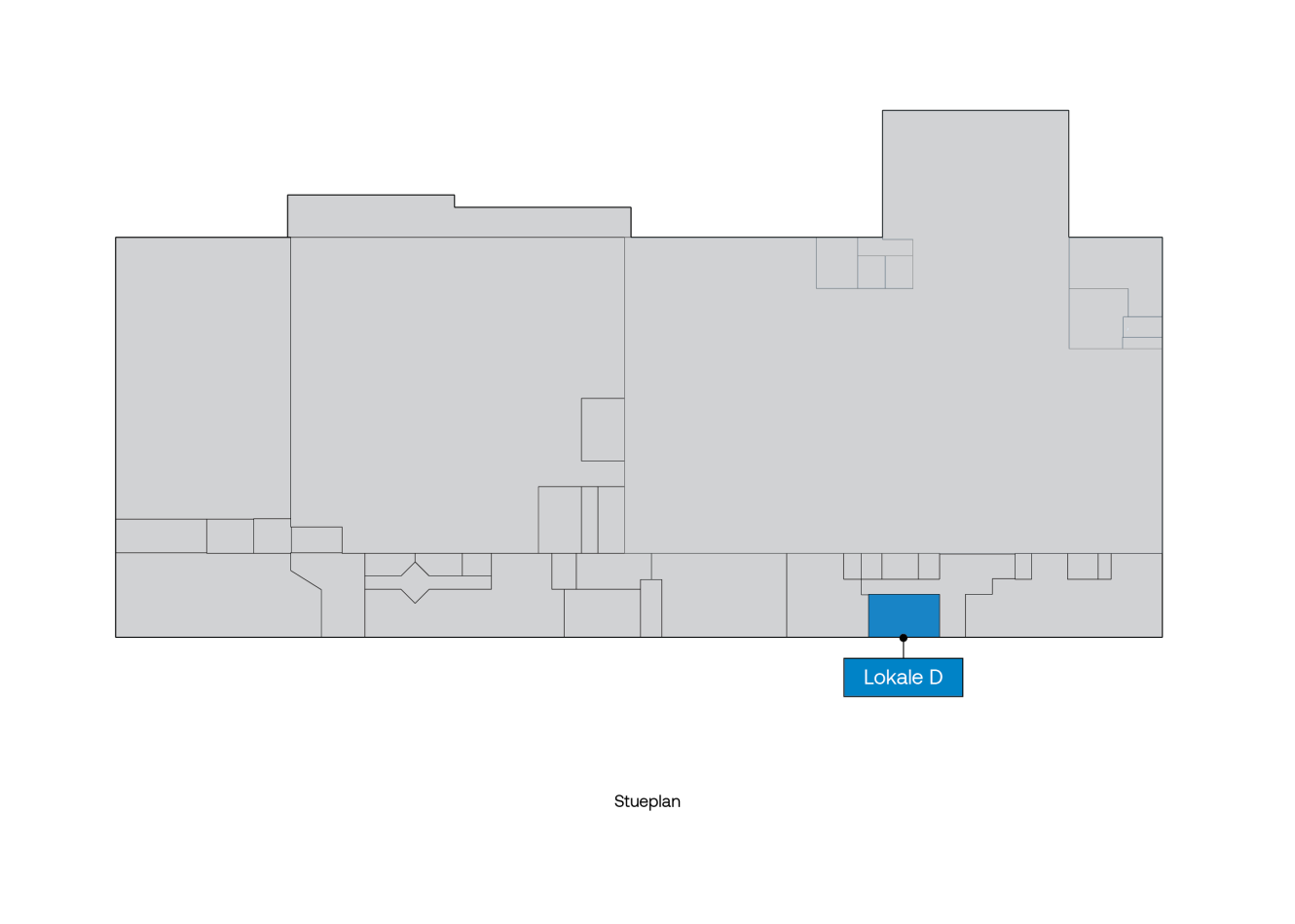 En plantegning med rummet Lokalie D markeret med blåt nederst til højre. Etiketten Stueplan vises under diagrammet.