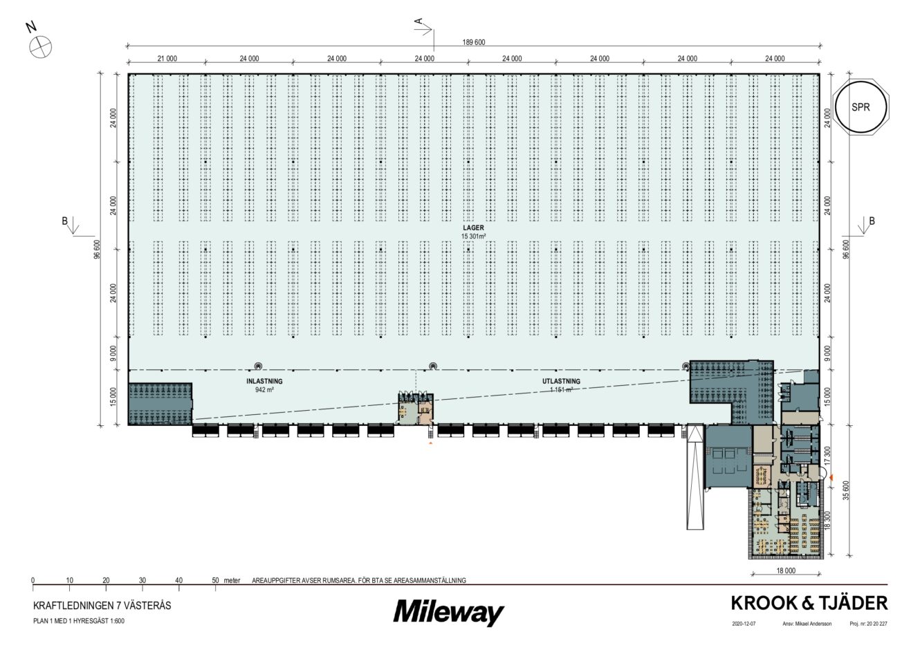 Arkitektonisk planritning över en lagerlokal märkt Kraftlinjebygg Vasteras, som visar ett stort lagerområde, lastkajer, kontor och olika lokaler.